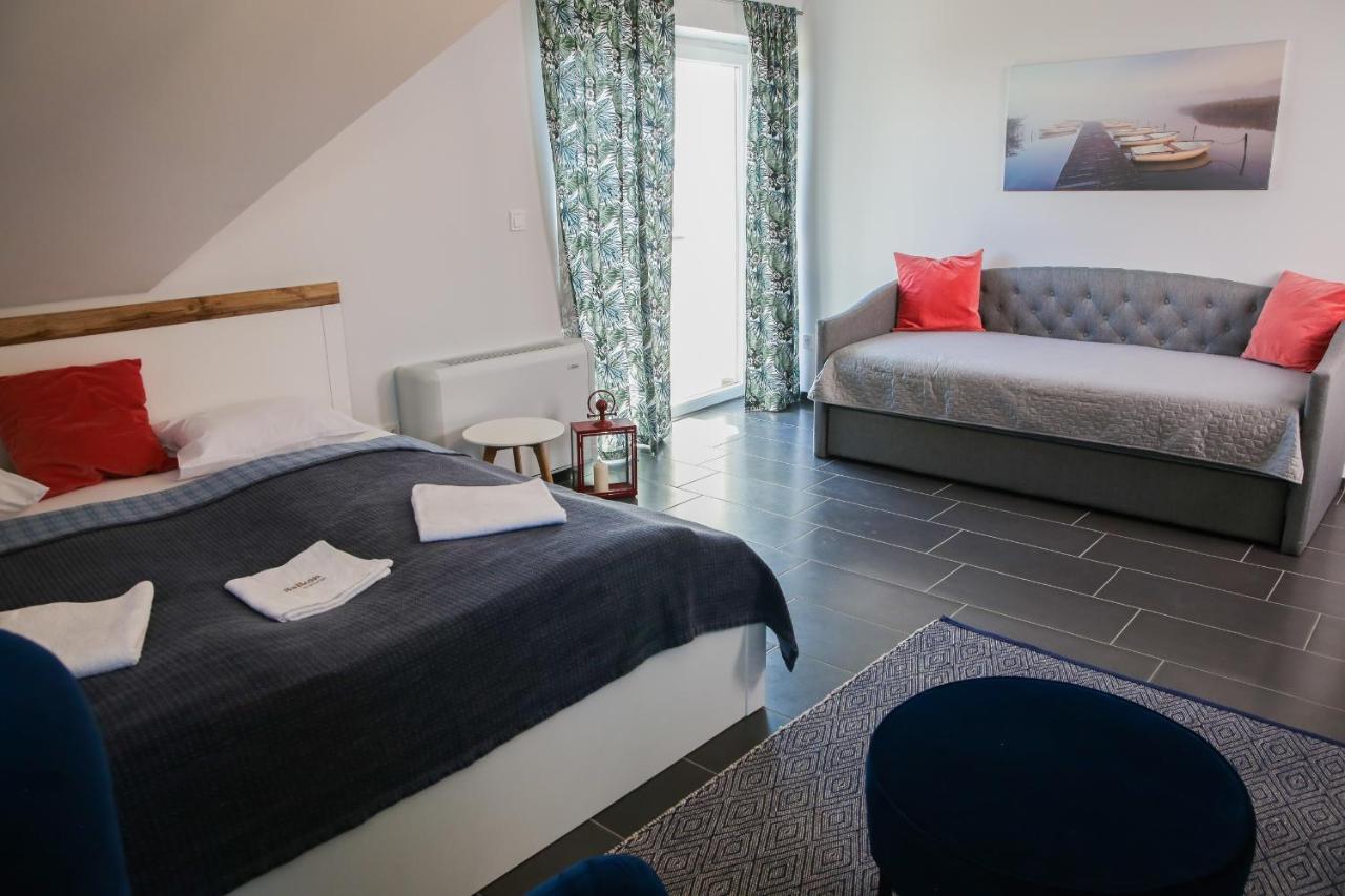 Balkon Apartmanhaz Panzio Balatonfüred Exteriör bild