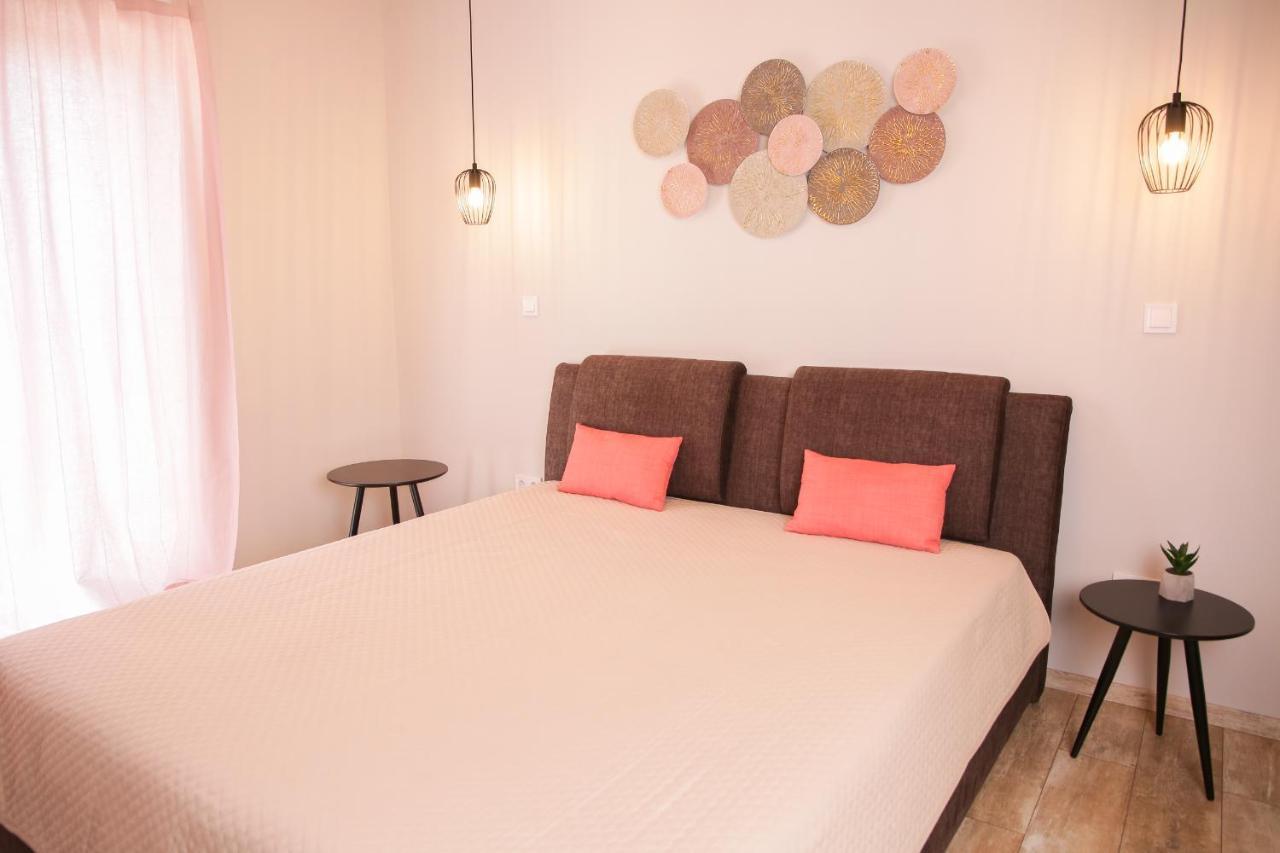Balkon Apartmanhaz Panzio Balatonfüred Exteriör bild
