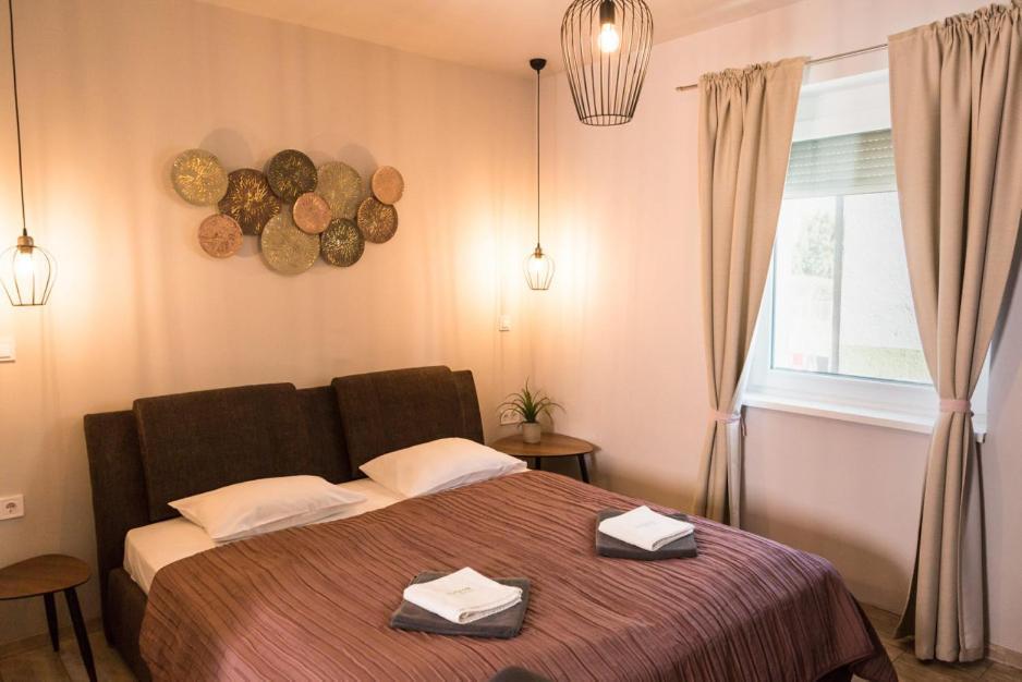 Balkon Apartmanhaz Panzio Balatonfüred Exteriör bild
